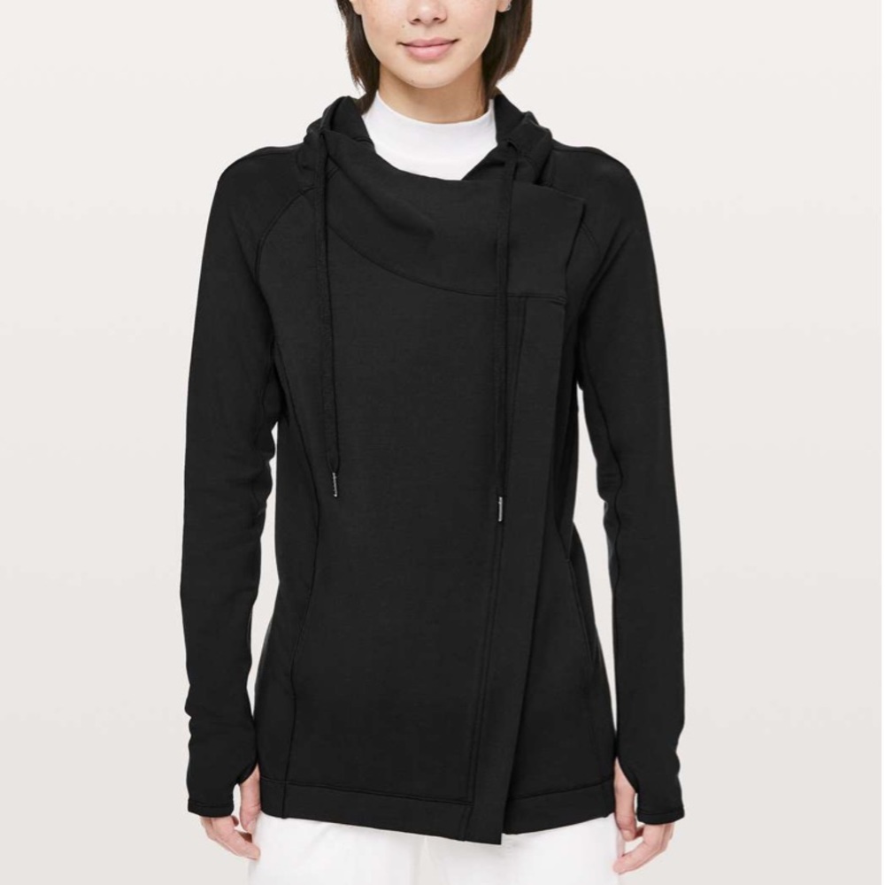 Lululemon Coast Easy Wrap Black Sz 2